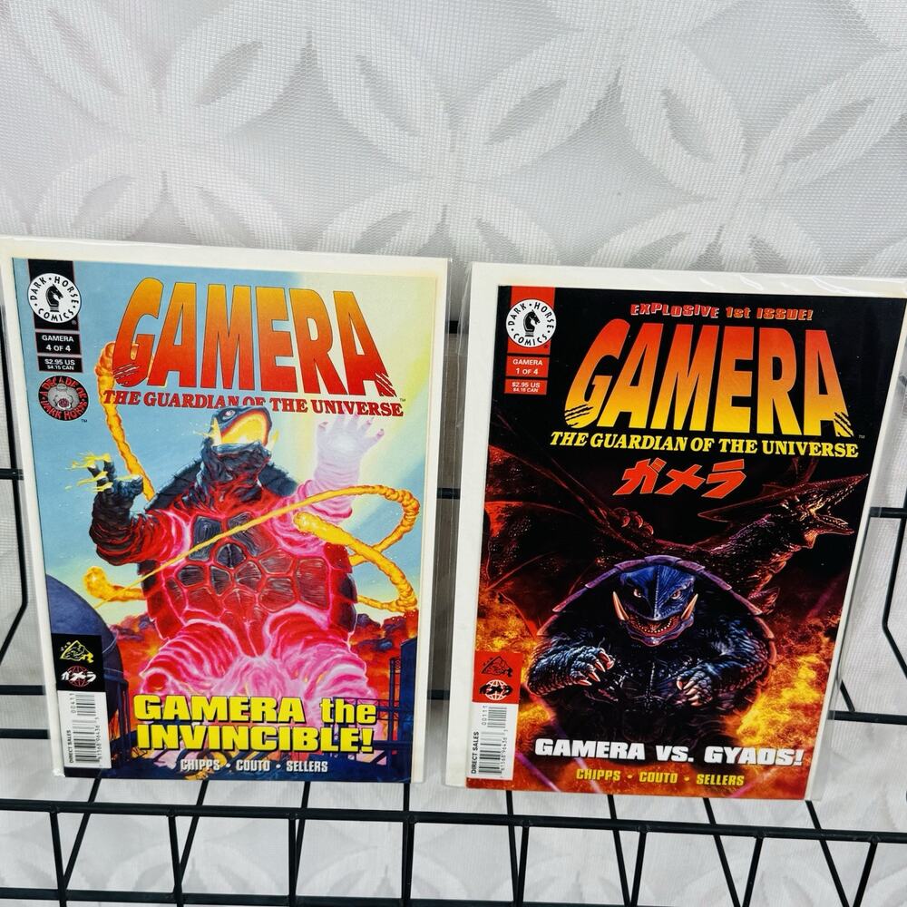 Gamera Guardian Of The‎ Universe 1 & 4 Lot Dark Horse Comics Books